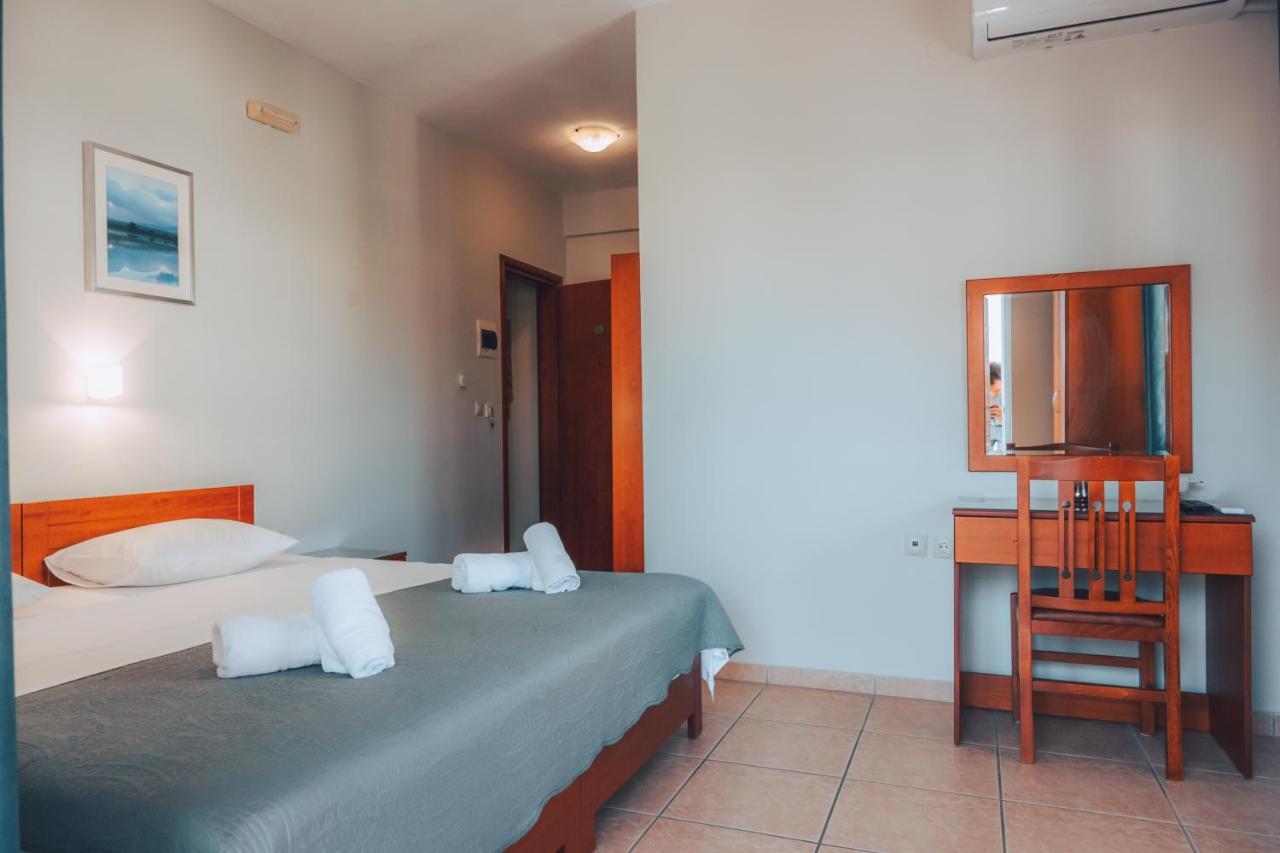 Dionysos Rooms Olympiakí Aktí Kültér fotó